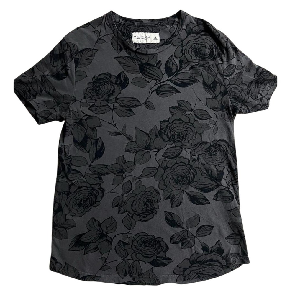Abercrombie and fitch Black Floral Short-Sleeve‎ Tee